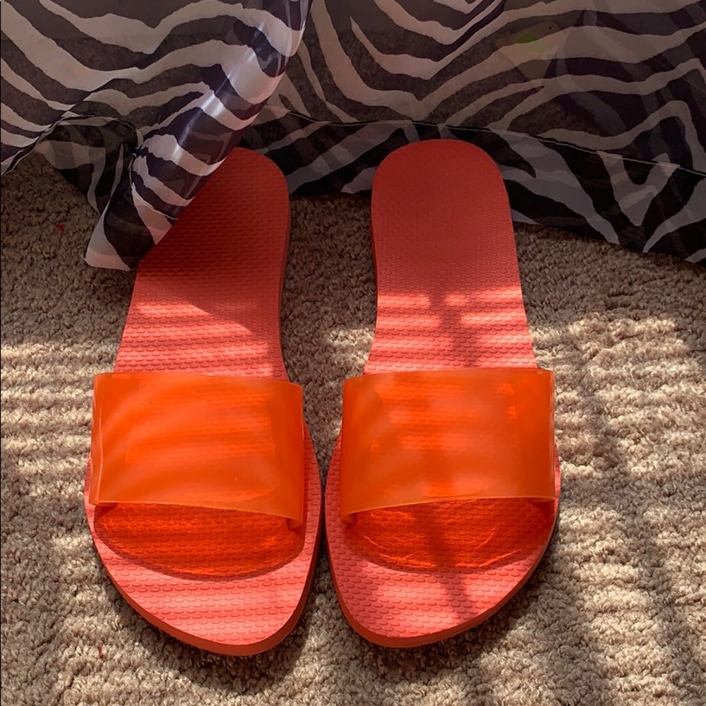 peachy orange slides!